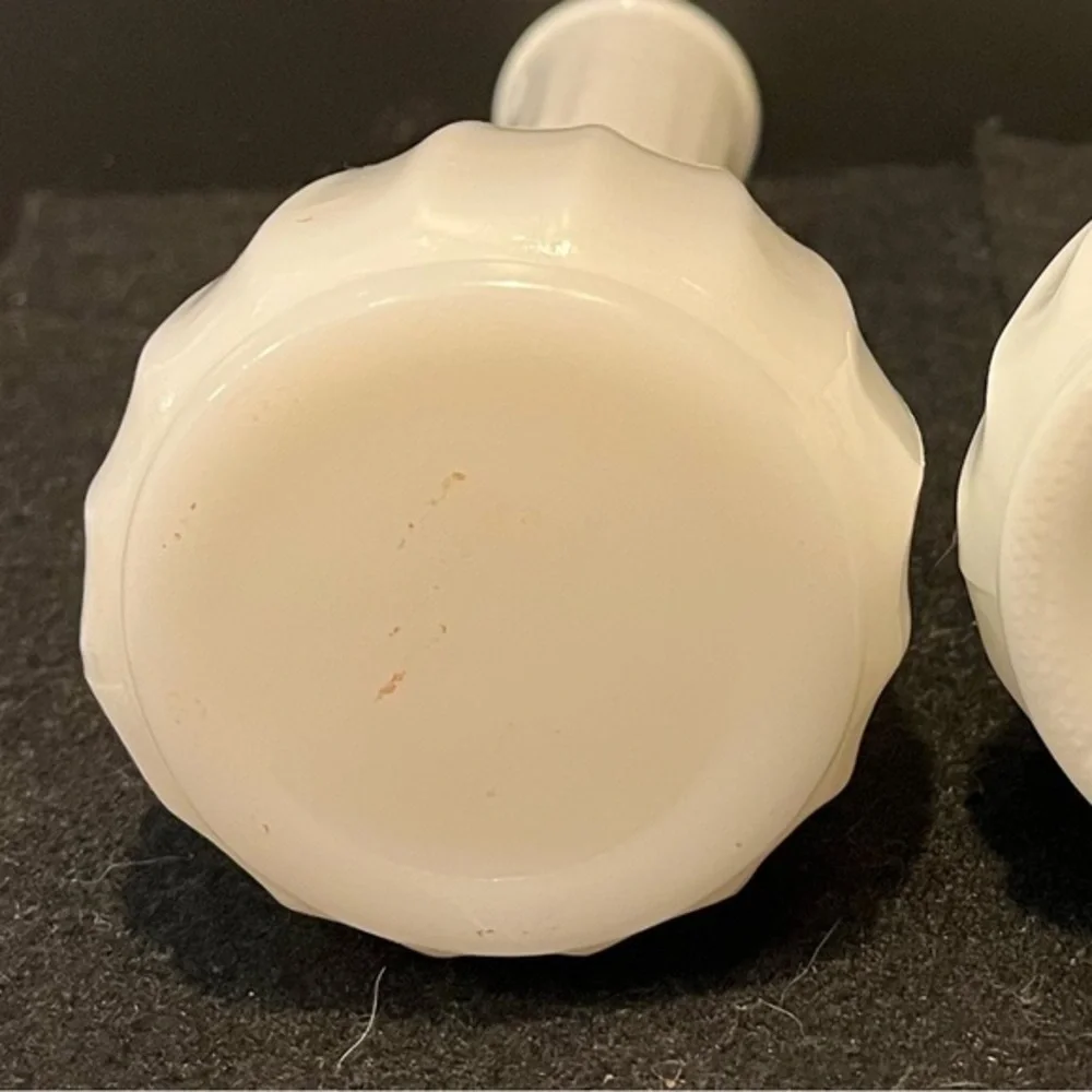 Vintage White Milk Glass Bud Vase Set of Two - Picture 9 of 11